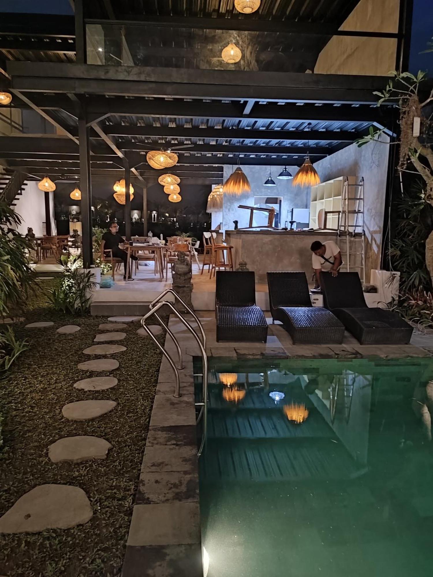 Sujiwa Ubud Hotel & Villa Kültér fotó
